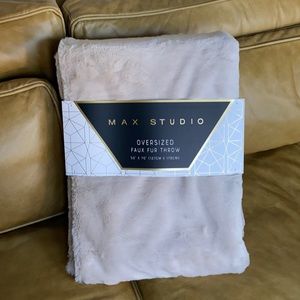 Max Studio Oversized Faux Fur Throw